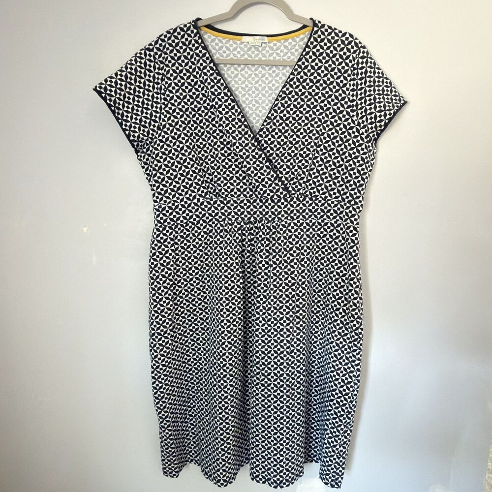 Boden Faux Wrap Dress Jenny Jersey Size 16R Black/ White Geometric Print Stretch